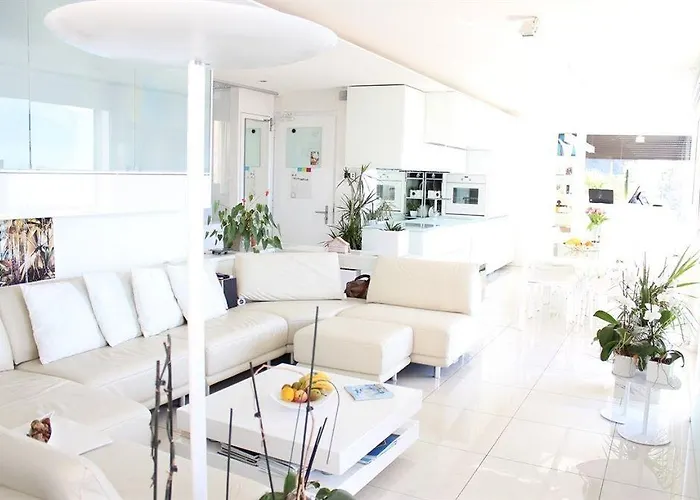 فندق مبيت وإفطار Belalp 4*